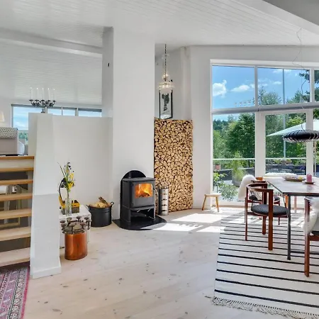 別荘 Holiday Home Aswin By Interhome
